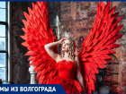 «Наклонился к уху и сказал: «У меня пистолет»: стюардесса о бонусах и сложностях работы в небе