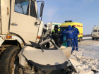 В жутком массовом ДТП под Волгоградом грузовик раздавил 38-летнего водителя