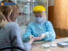 Волгоградцы назвали «несправедливыми» суммы доплат медикам за работу с коронавирусными пациентами