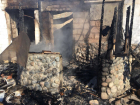 Волгоградская общественница получила ожоги в пожаре, уничтожившем ее дом