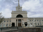 В гостиницах мест нет, съемные квартиры задрали ценники: в Волгограде небывалое нашествие туристов