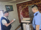 Мать вышла покормить животных: подробности смертельного падения комода на двухлетнюю девочку под Волгоградом 