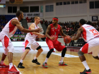 Волгоградские баскетболисты проиграли свой первый матч в Новом 2015 году