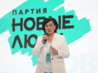 Сардана Авксентьева из партии «Новые люди» на шоу у Собчак призналась, что Волгоград в числе аутсайдеров