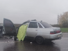 Один погиб и трое пострадали: в Волгоградской области столкнулись две легковушки