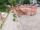 «Разрыто уже больше года!»:  на брошенную коммунальщиками яму пожаловались волгоградцы