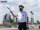 Сбившего 11-летнюю девочку мотоциклиста ищут в Волгограде