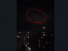 Неопознанный летающий объект заметили в ночном небе на севере Волгограда - видео