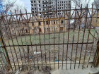Красивое умирающее здание советского детского сада показал общественник в Волгограде 