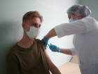 В Волгоградской области от коронавируса привьют первые 36 тысяч школьников