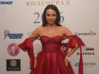 Юлиана Лучек достойно встречает кризис среднего возраста на сцене «Мисс Блокнот Волгоград-2026»