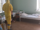 «Обещали лечить, а в итоге просто заперли с температурящими больными»: волгоградка с коронавирусом мечтает уйти из больницы
