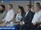 Счастливый Бочаров и горячие танцы Джанлука Вакки: как в Волгограде отметили День России