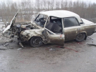 Под Волгоградом в ДТП пострадали женщина и ребенок - пассажиры "копейки"