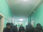  Адская очередь из больных образовалась в поликлинике Волгограда №16