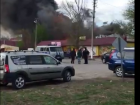 Пожар охватил частные магазины в Волгоградской области