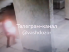 На видео попал поджог здания администрации под Волгоградом