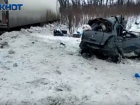 Опубликовано видео с места ДТП с 5 погибшими в Волгоградской области: авто было на летней резине