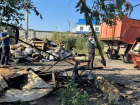 В Волгограде пятые сутки разгребают приют с заживо сгоревшими животными