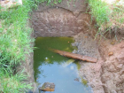 Двухлетняя девочка утонула в яме с водой под Волгоградом 