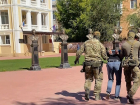 «Что случилось, командир?»: лицом в землю уложили сбытчиков фальшивых купюр под Волгоградом 