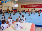 "Поступило распоряжение об экономии тепла": юных волгоградских гимнасток морозят в спортшколе