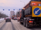 «Бесконтактную» расчистку дорог спецтехникой заметили в Волгограде 