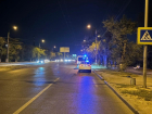 Мужчину насмерть сбили у поликлиники в Волгограде 