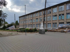 Сильный шторм сорвал крышу школы в Волгоградской области