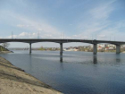Двое подростков прыгнули с моста в Камышине