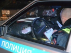 В Волгоградской области разыскивают водителя, сбросившего с дороги «Ладу Гранта»