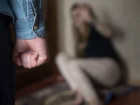 Трое мужчин изнасиловали соседку в Урюпинске «за компанию»