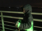 7-летний мальчик ночью попал в беду на плотине ГЭС в Волгограде