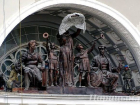 В Волгограде четыре года ремонтировали скульптуру «Апофеоз труда» и все-таки отлили новую