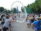 Битва на водяных пистолетах между детьми и взрослыми пройдет в центре Волгограда