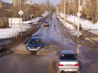 Красивые кадры с высоты птичьего полета увековечили лужу на западе Волгограда 