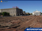 Грязевая грунтовка появилась на главной площади Волгограда в преддверии 300-миллионного ремонта