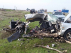 Крупное ДТП на трассе Волгоград - Астрахань: 1 погиб, 2 пострадали