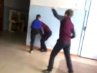 Двое младшеклассников из школы Урюпинска едва ли не поубивали друг друга на перемене