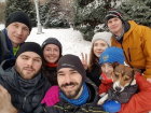 С помощью бега волонтеры смогли на два дня обеспечить едой обитателей "Дино"