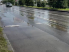 Первую продольную залило водой у Царицынской оперы в Волгограде