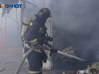 Гаражи вспыхнули возле ТЭЦ-1 под Волгоградом
