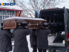 Сомнительные ритуальные конторы навязывают волгоградцам платный вывоз тел