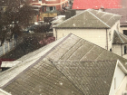 Внезапно накрывший Волгоград апрельский снег попал на видео