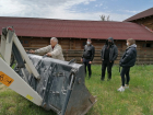 В Волгограде растет число защитников приговоренной к сносу конюшни усадьбы «Сосновый бор»
