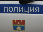 Полицейские на руках вынесли надышавшегося дымом волгоградца из горящего здания