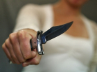 Волжанка с приятелем ограбили ее бывшего мужа, угрожая ножом