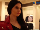 Эксперт упрекнула Наталью Гурову в выборе ридикюля для похода в администрацию и на концерт