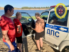 Машина с пассажиром утонула в реке под Волгоградом