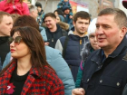 Жена волгоградского губернатора зарабатывает в три раза больше любимого супруга